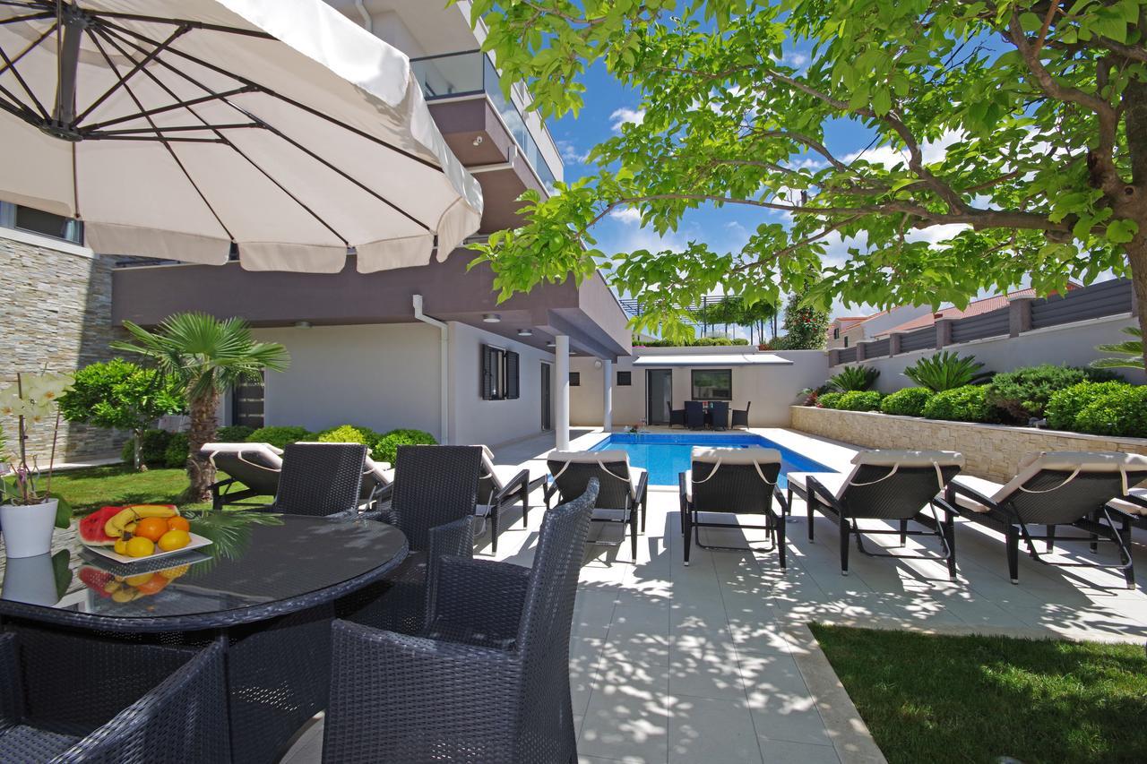 Villa Lucas Podstrana Luaran gambar