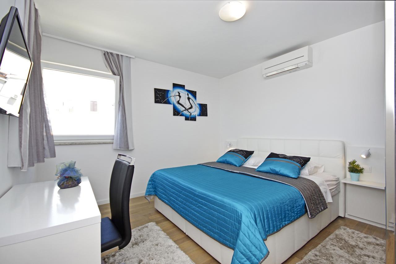 Villa Lucas Podstrana Luaran gambar